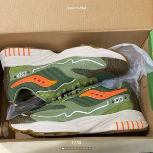 Maybe Tomorrow Saucony 3D Grid Hurrican Tortoise Size 10.5
